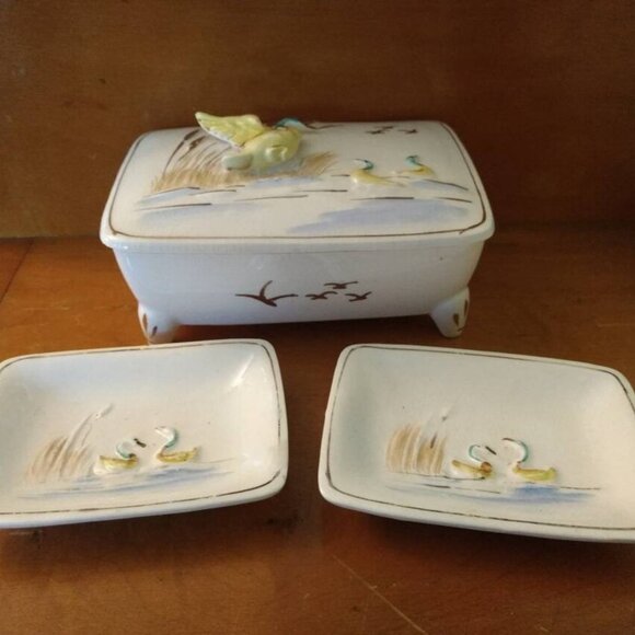 Vintage Ceramic Ashtray and Cigarette Holder Set Mallard Duck Trinket Dishes - Picture 4 of 10